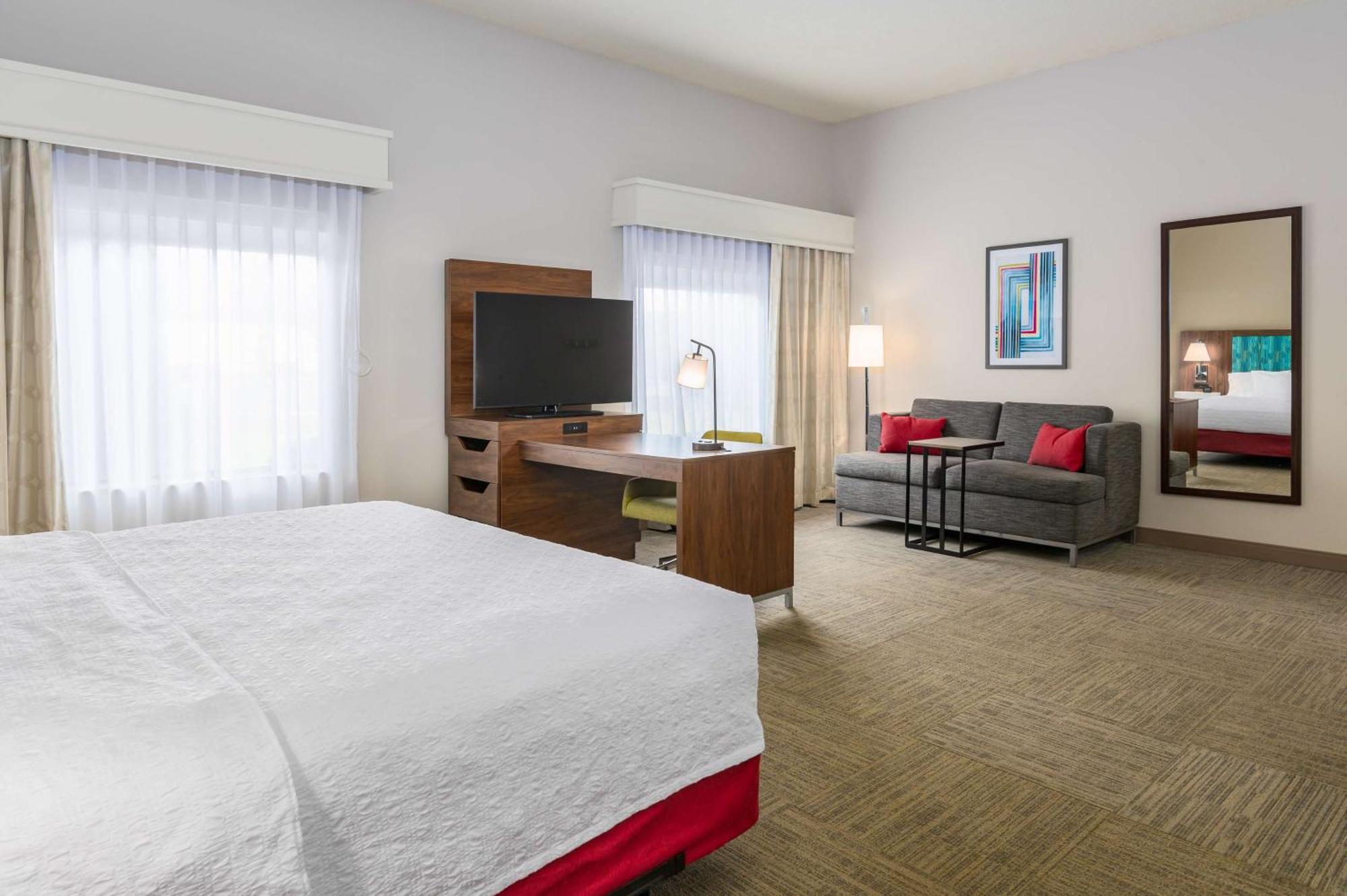 Hampton Inn & Suites Hartford-Manchester Exterior foto